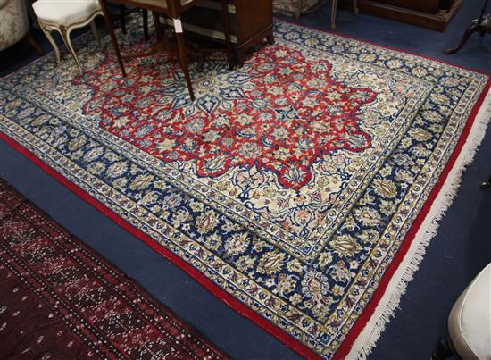 A Persian Isfahan carpet 285 x 215cm